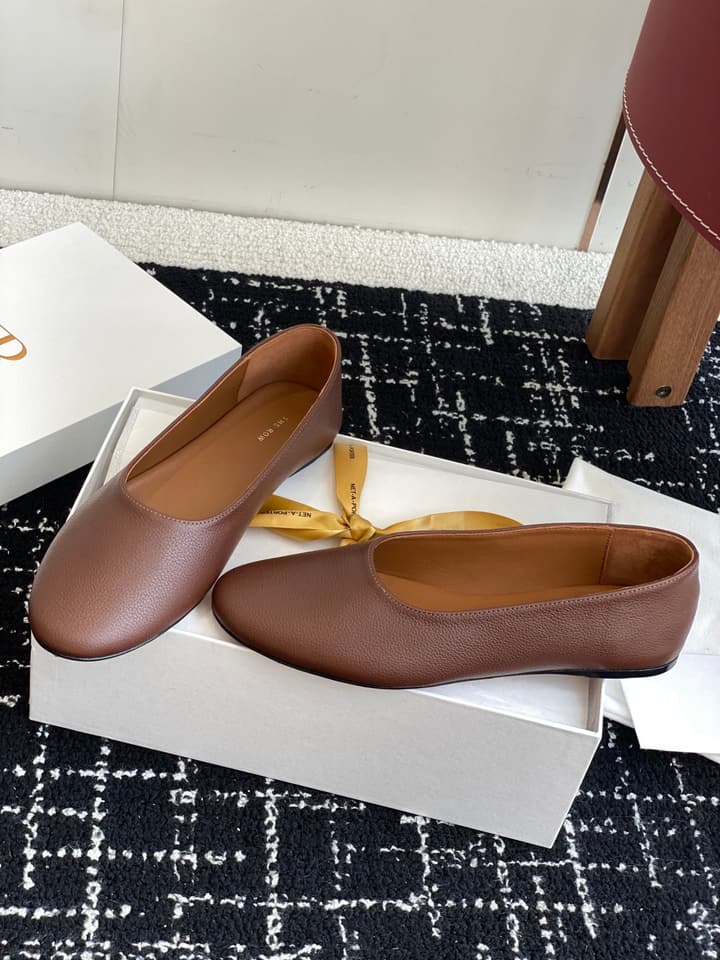 The Row Mary Jane Ballet Flats – 25SS Spring/Summer Collection in Charcoal