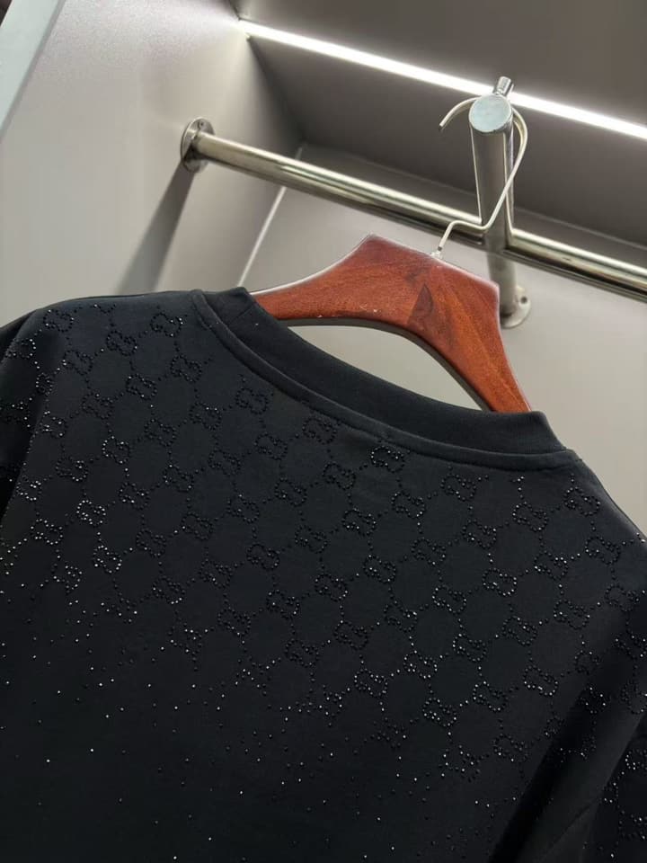 Gucci Crystal-Embellished Cotton T-Shirt – Spring/Summer Collection in Classic Black