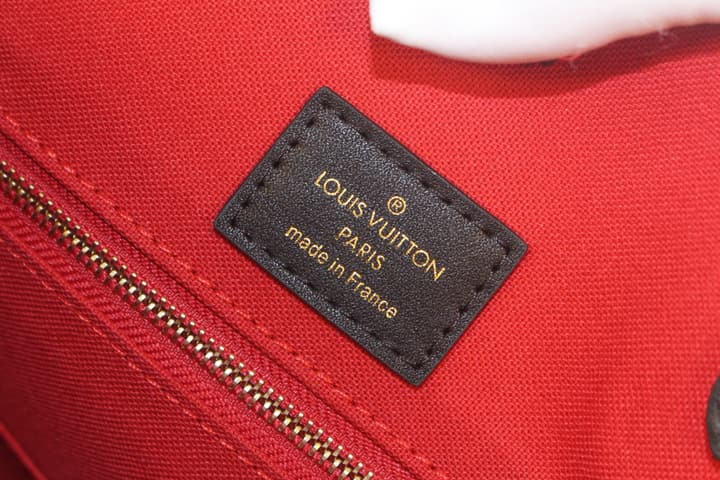 Louis Vuitton Onthego Monogram Tote Bag in Monogram Reverse/monogram Canvas Tote
