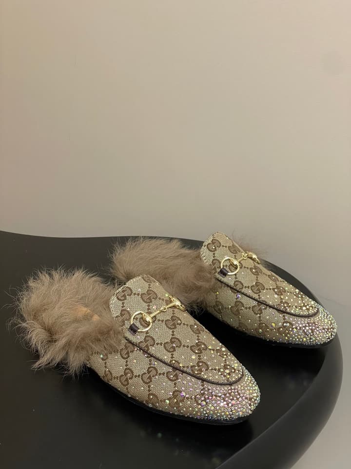 Gucci Princetown Wool Horsebit Mules – 2025 Fall Collection