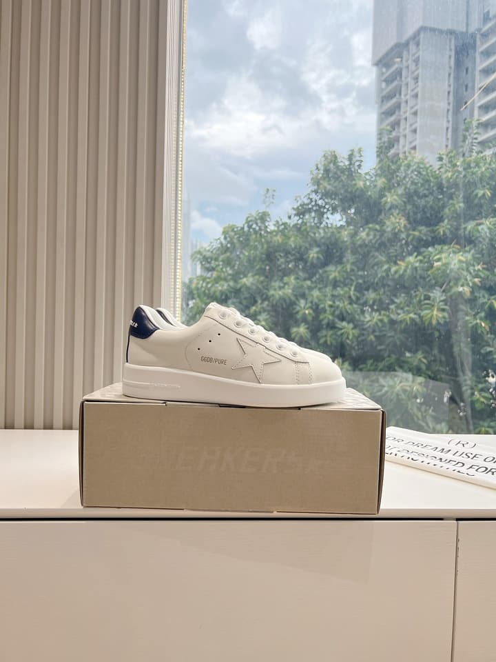 Golden Goose Space Distressed Sneakers – 2024 Collection in White 1