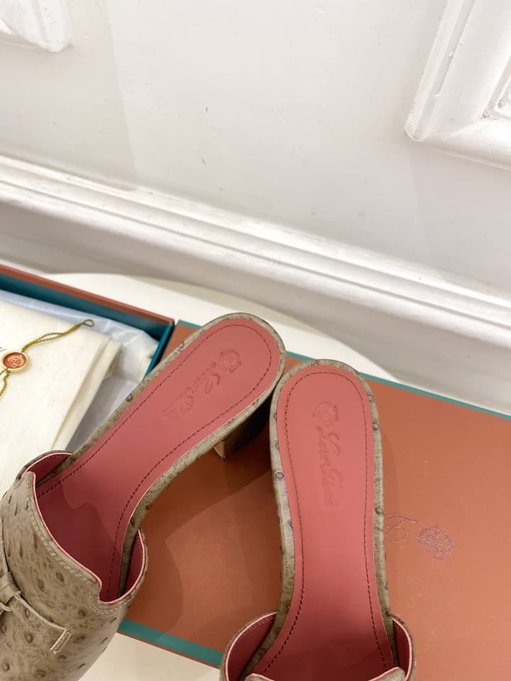 Loro Piana Summer Charms Ostrich Mules – 2025 Spring/Summer Collection in Black