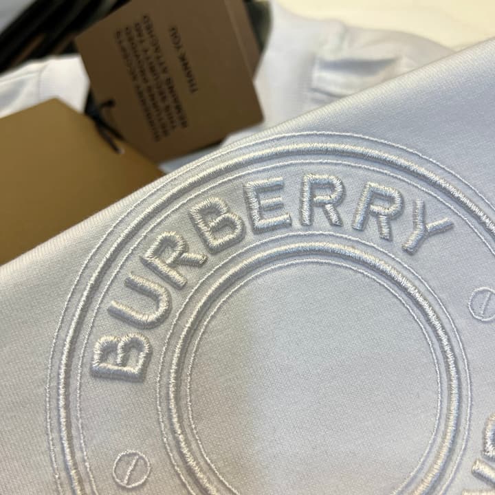 Burberry Micro-Logo Embroidered Cotton T-Shirt – Spring/Summer Collection in Black