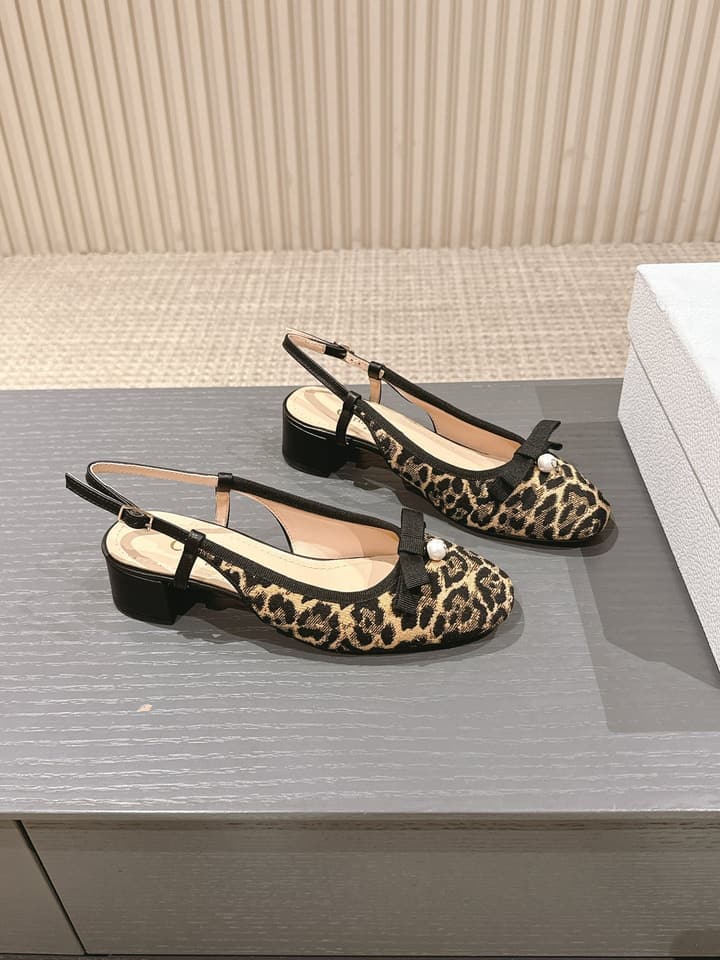 Dior Cannage Ballet Flats – 2024 Early Spring Haute Couture Collection in Leopard Print Mary Jane