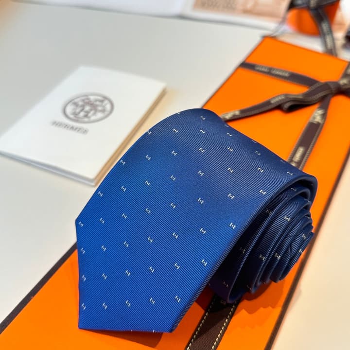 Hermès Men's Silk Tie in Burnt Orange Brown