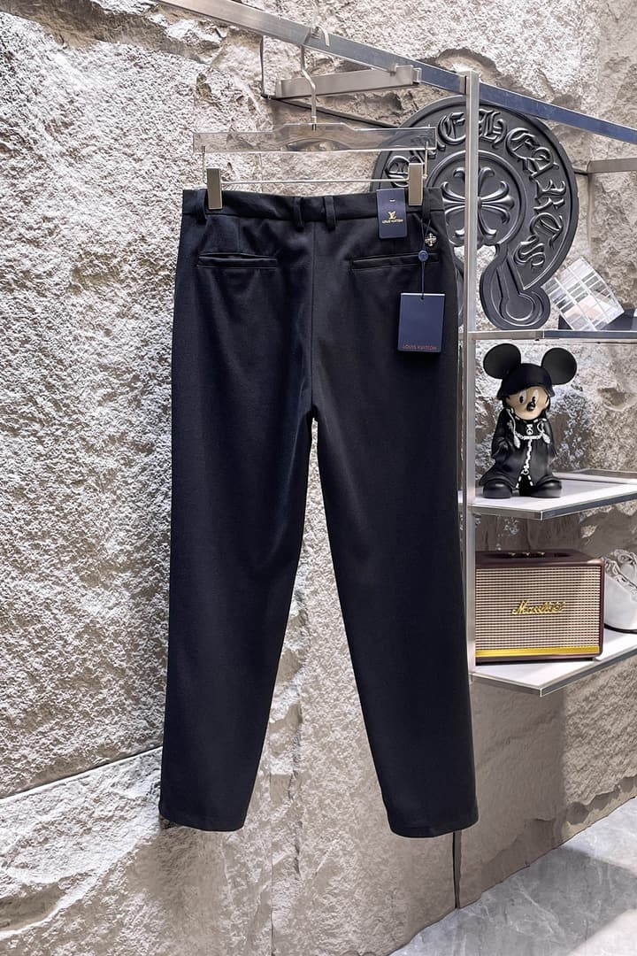 Louis Vuitton Wool Blend Dress Trousers – Autumn/Winter Collection in Black