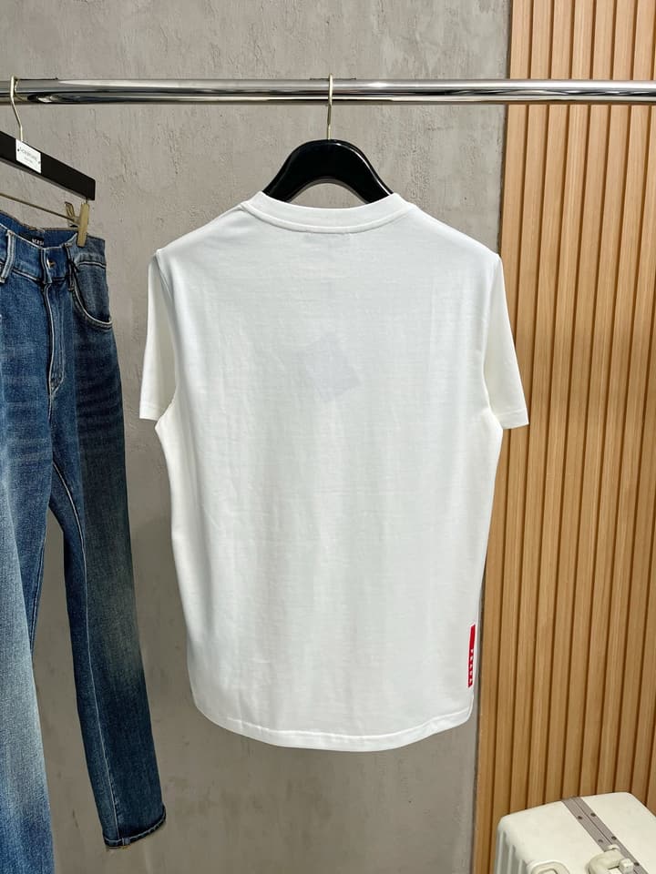 Prada Letter Logo Cotton T-Shirt – Spring/Summer Collection – 2025 in White T-shirt