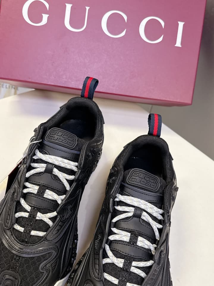 Gucci Cub3d Series Sneakers in Black