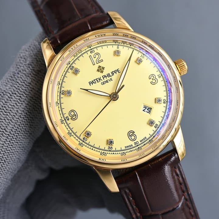 Patek Philippe Automatic Watch – 2022 Collection in Gold