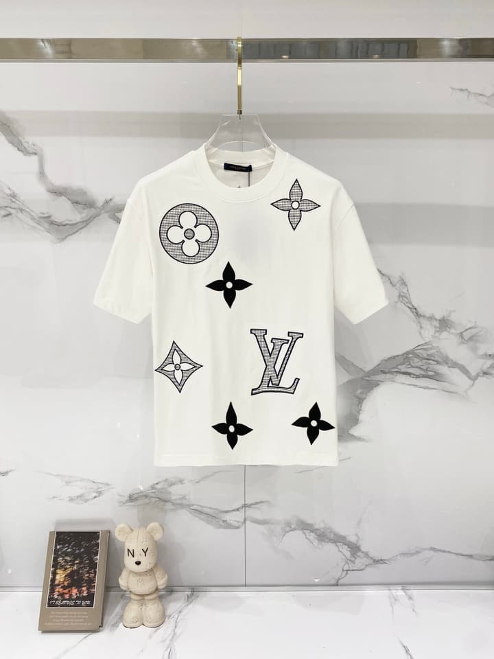 Louis Vuitton 320g Clover Grid Embroidery T-Shirt in Black