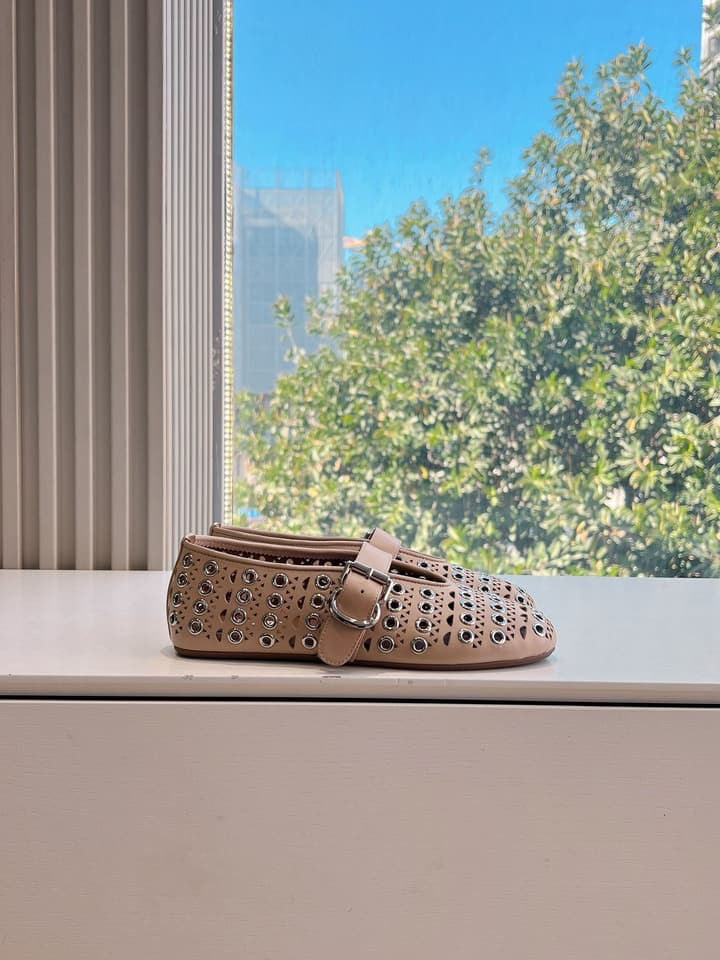 Alaïa French Fairy Ballet Flats – 2025