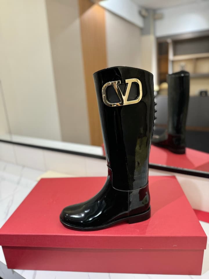 Valentino Garavani VLogo Type Rosso Slip-On Boots