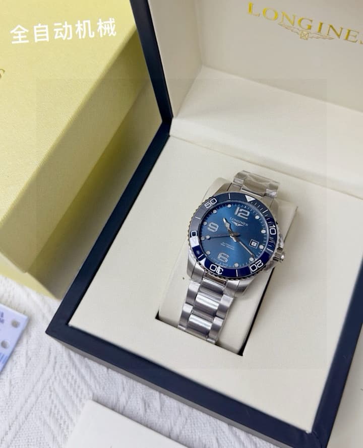 Longines Conquest HydroConquest Automatic Watch in Black Dial Steel Band