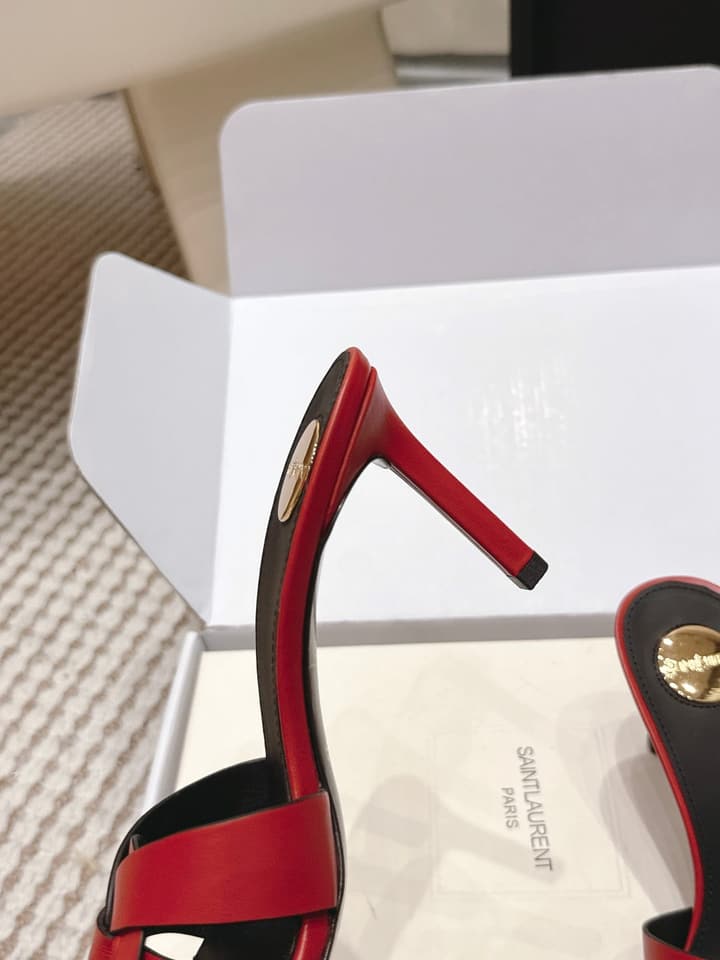 Saint Laurent Melody Square-Toe Heeled Sandals – 2026 Spring/Summer Collection in Beige Patent