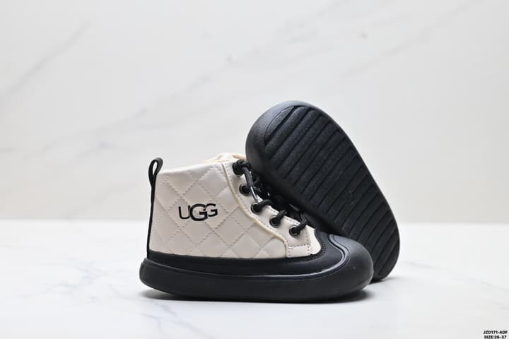 UGG Diamond Quilted Low Ankle Boots – Kids Collection in Cream And Black