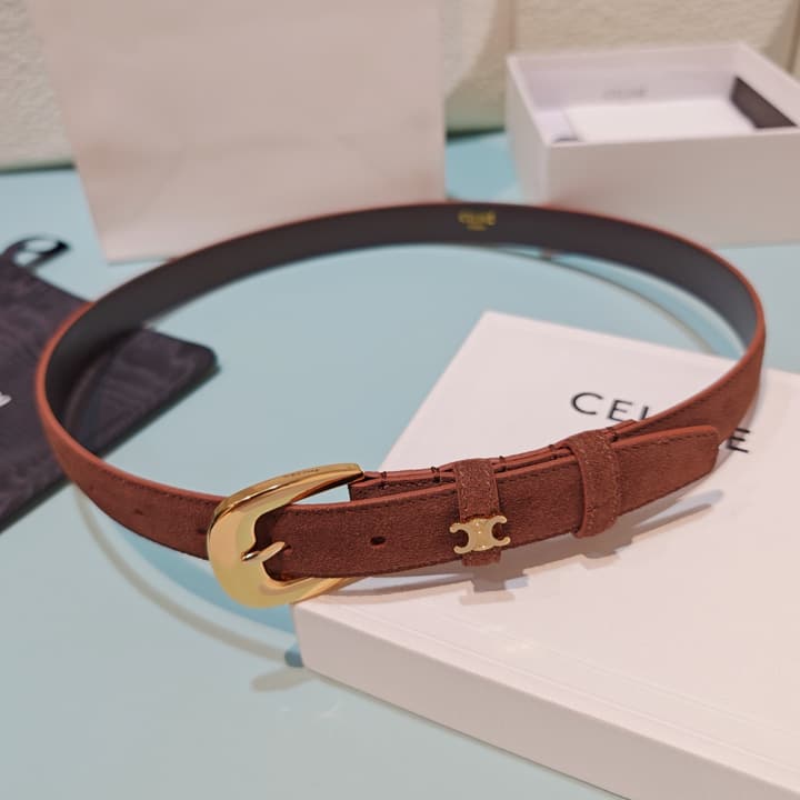 Celine 2.5cm Reversible Cowhide Belt in Classic Black