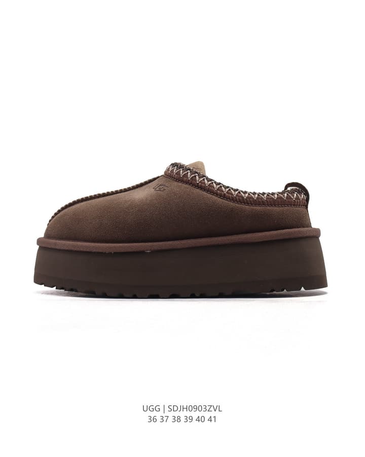 UGG Tire-Sole Snow Slippers in Black