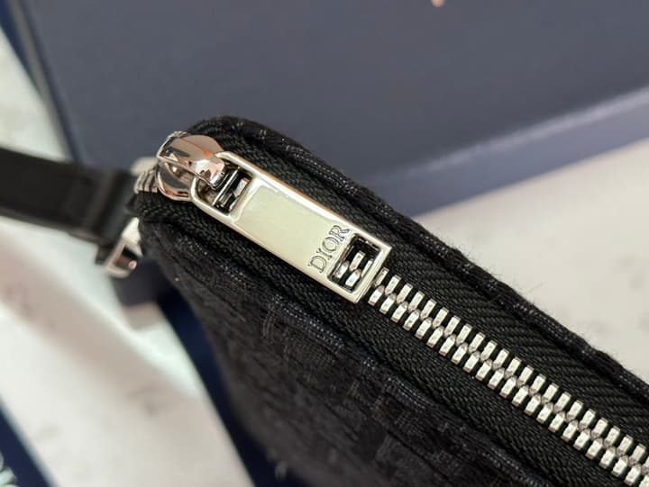 Dior Oblique Clutch Bag in Black Oblique Canvas