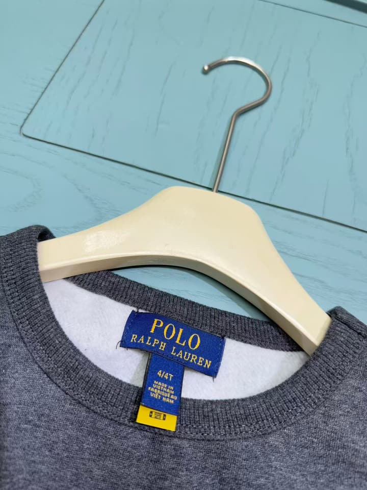 Ralph Lauren Kids Crewneck Sweatshirt – Kids Collection – 25FW in Dark Heather Gray Bear Graphic