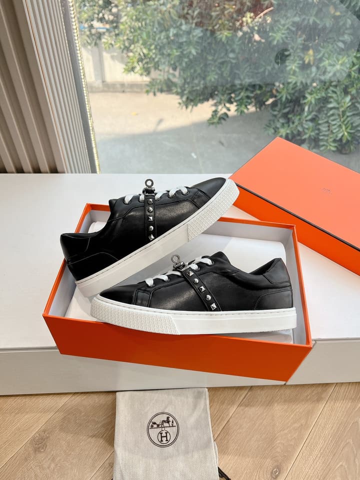 Hermès Bouncing Men's Sneakers in Black Leather