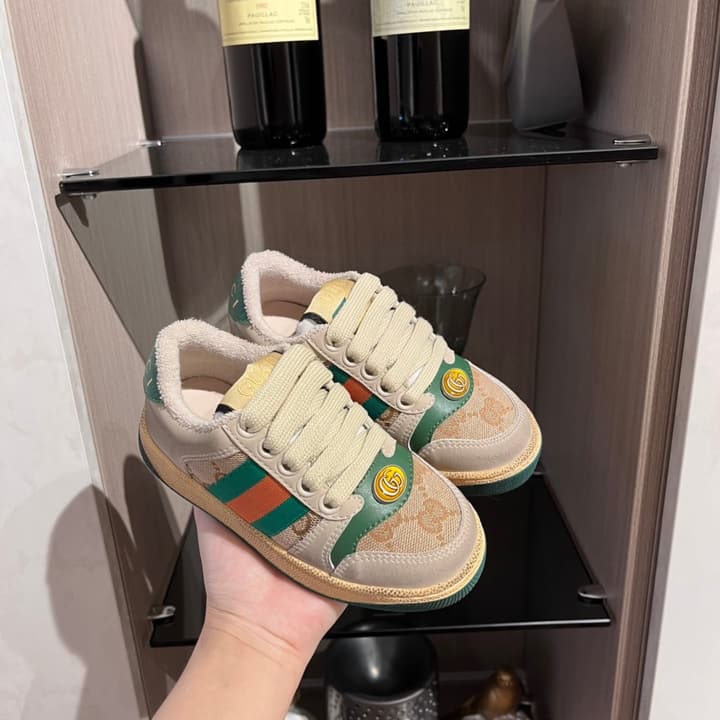 Gucci Rhyton Distressed Kids' Sneakers – Kids Collection – 2023SS in Cream With Blue Flower Design