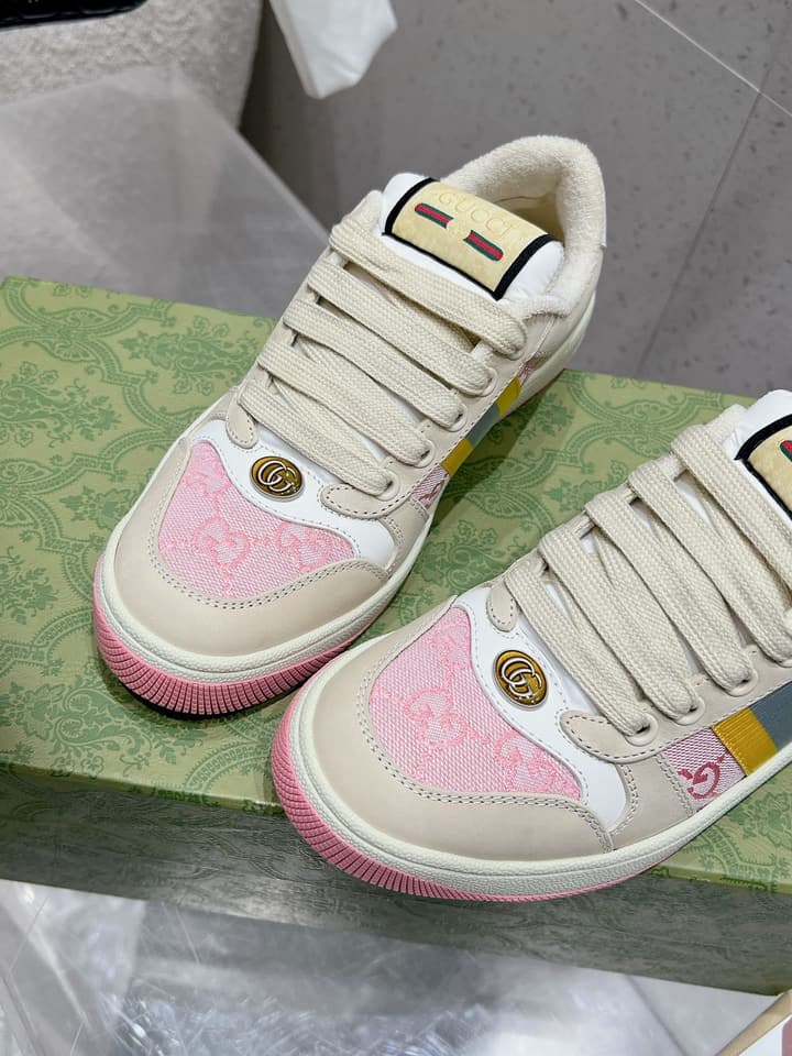Gucci Screener Series Chunky Unisex Sneakers in Beige With Pastel Stripe And Pink Toe