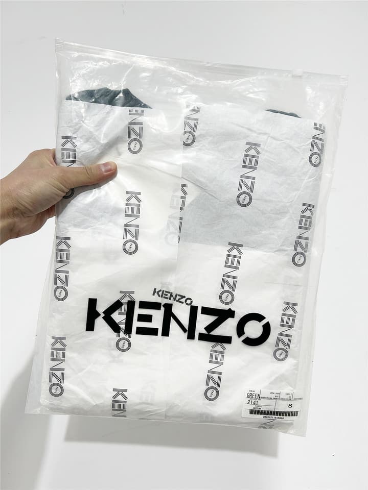 Kenzo Unisex Tiger Embroidered Sweatshirt in Black