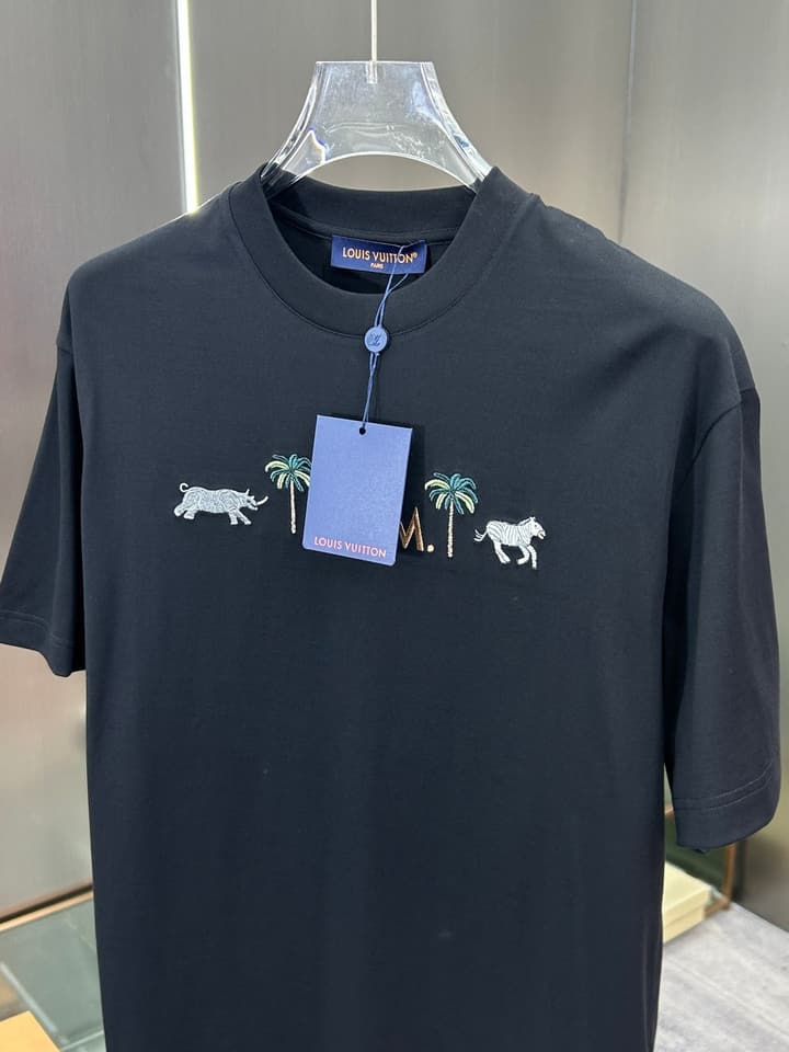 Louis Vuitton 2026 Hooded T-Shirt – 2026SS in Classic Black