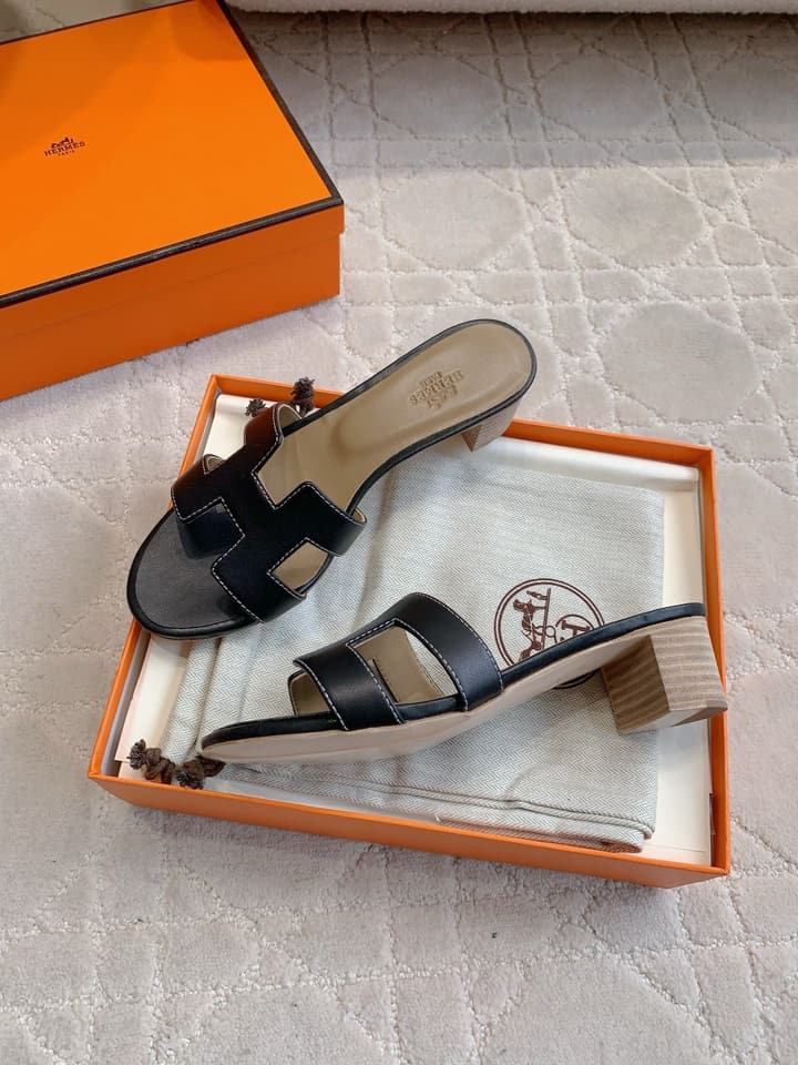 Hermès H-Heeled Sandals in Tan