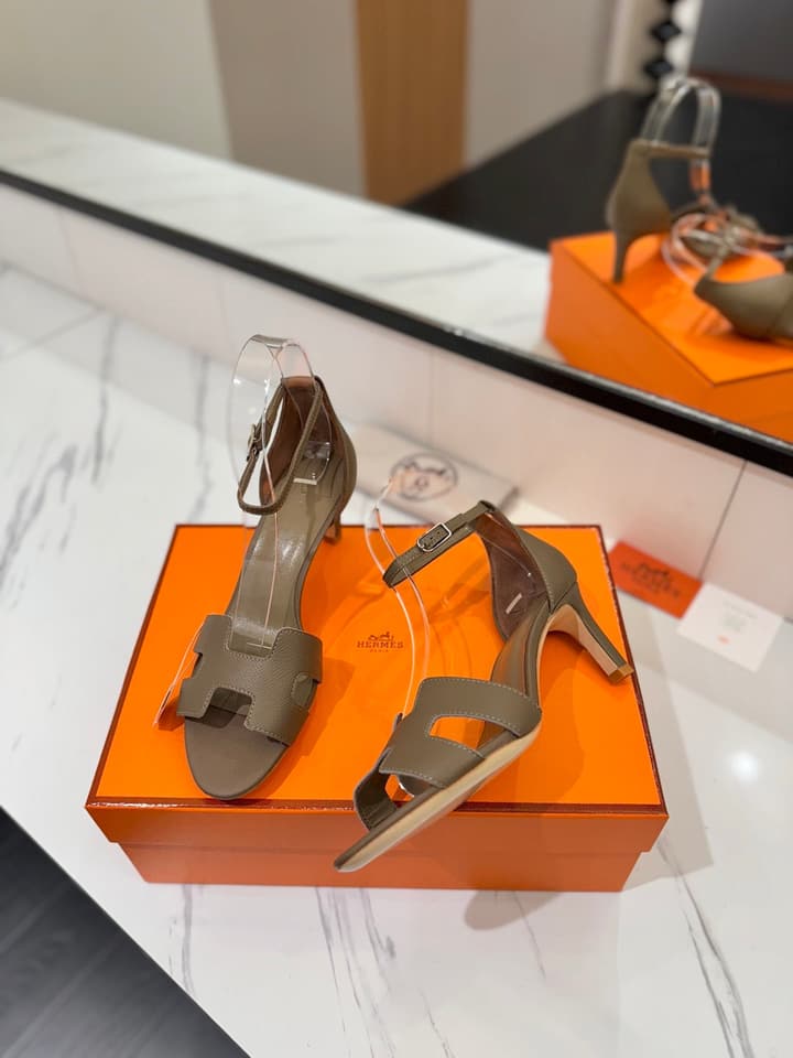 Hermès Classic Palm Grain Cowhide Heels – 6.5cm in Black