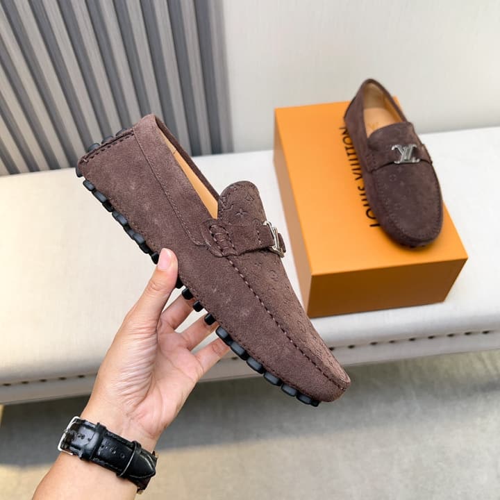 Louis Vuitton Pebbled Leather Driving Shoes in Black Textured Leather