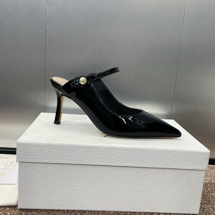 Dior J'Adior Jolie Pearl Pointed-Toe Mules – 2024 Spring/Summer Collection in Black Patent