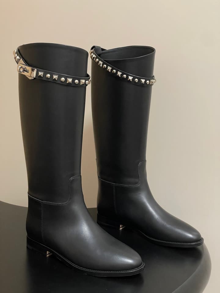 Hermès Jumping Series Kelly Buckle Knee-High Boots in Black
