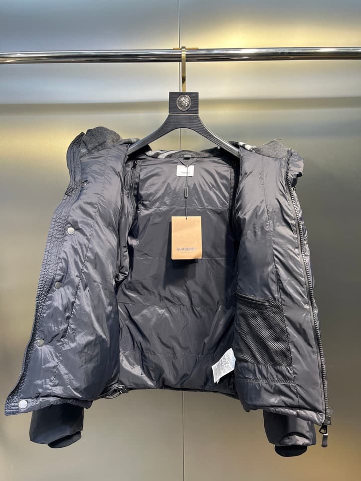 Burberry Detachable Sleeve Hooded Down Jacket