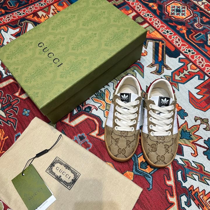 Adidas x Gucci Kids' Collaborative Sneakers – Kids Collection in Beige Gg Monogram With White Stripe