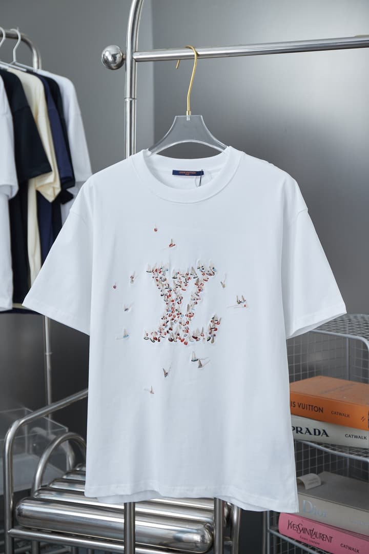Louis Vuitton Colorful Embroidery Sailing Boat T-Shirt – 26SS Early Spring Collection in Black