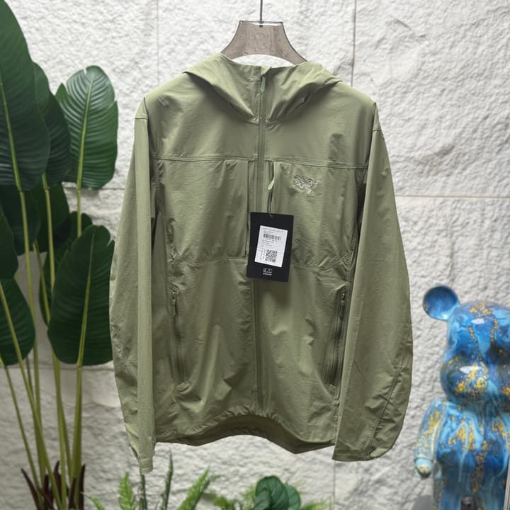 Arc'teryx Gamma Lightweight Softshell Hoody in Black