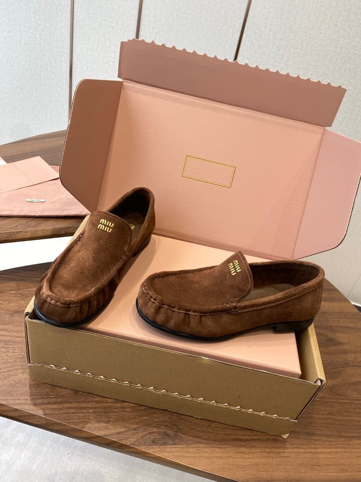 Miu Miu Loafers – 25SS Autumn/Winter Collection in Black Suede