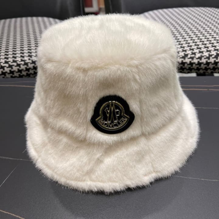 Moncler Fluffy Autumn/Winter Bucket Hat in Dark Gray Sherpa