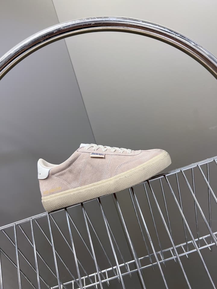 Golden Goose Distressed Leather Sneakers in Iridescent Pink