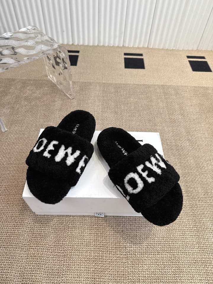 Loewe Classic Autumn/Winter Wool Slippers in Black With White Text