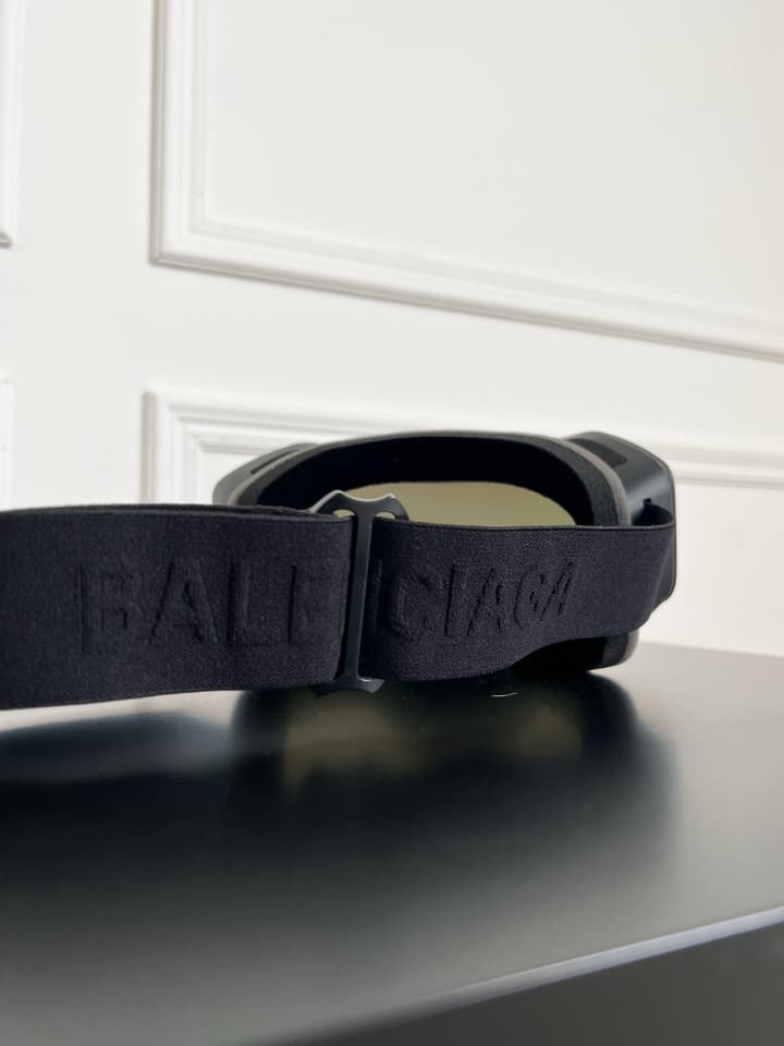 Balenciaga Black Ski Goggles in Black Goggles