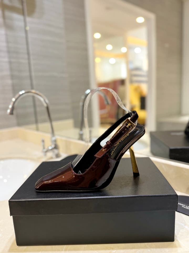 Saint Laurent Square Toe Patent Leather Pumps in Caramel Gloss