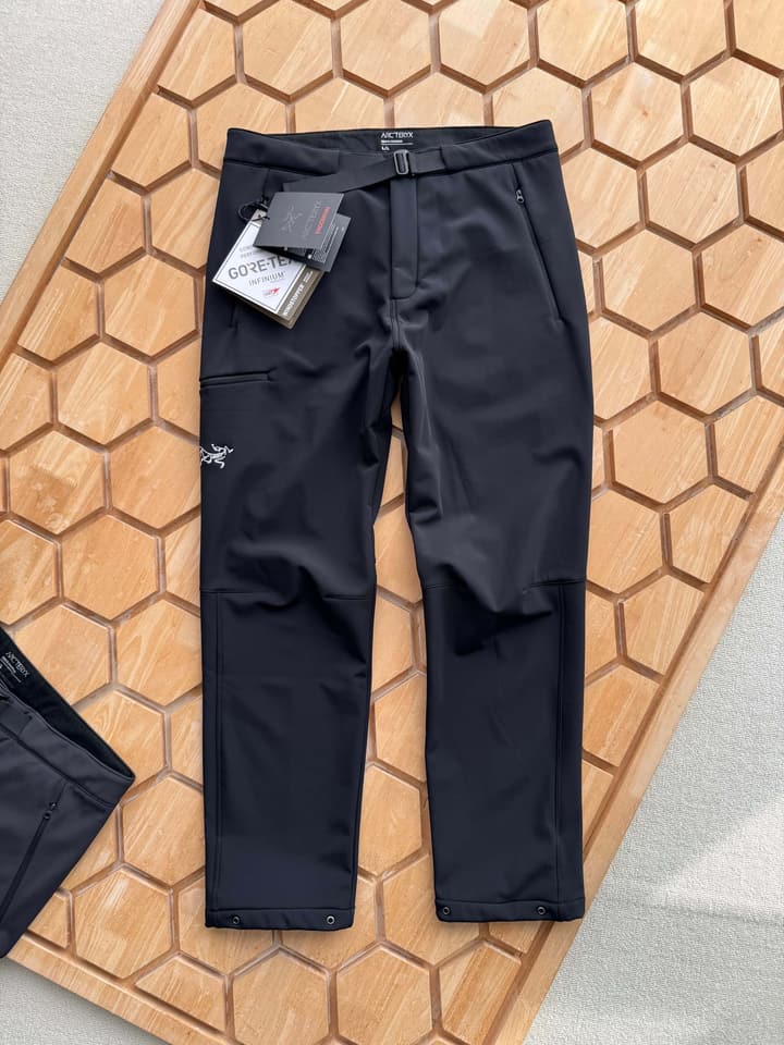 Arc'teryx Gamma Pant Windproof Fleece Softshell Trousers in Classic Black