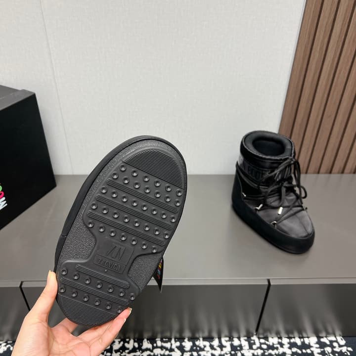 Moon Boot 2024 Autumn/Winter Platform Snow Ankle Boots – 2024FW in All Black
