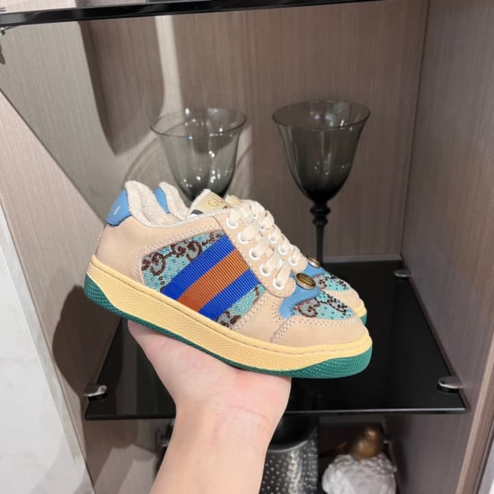 Gucci Rhyton Distressed Kids' Sneakers – Kids Collection – 2023SS in Cream With Blue Flower Design