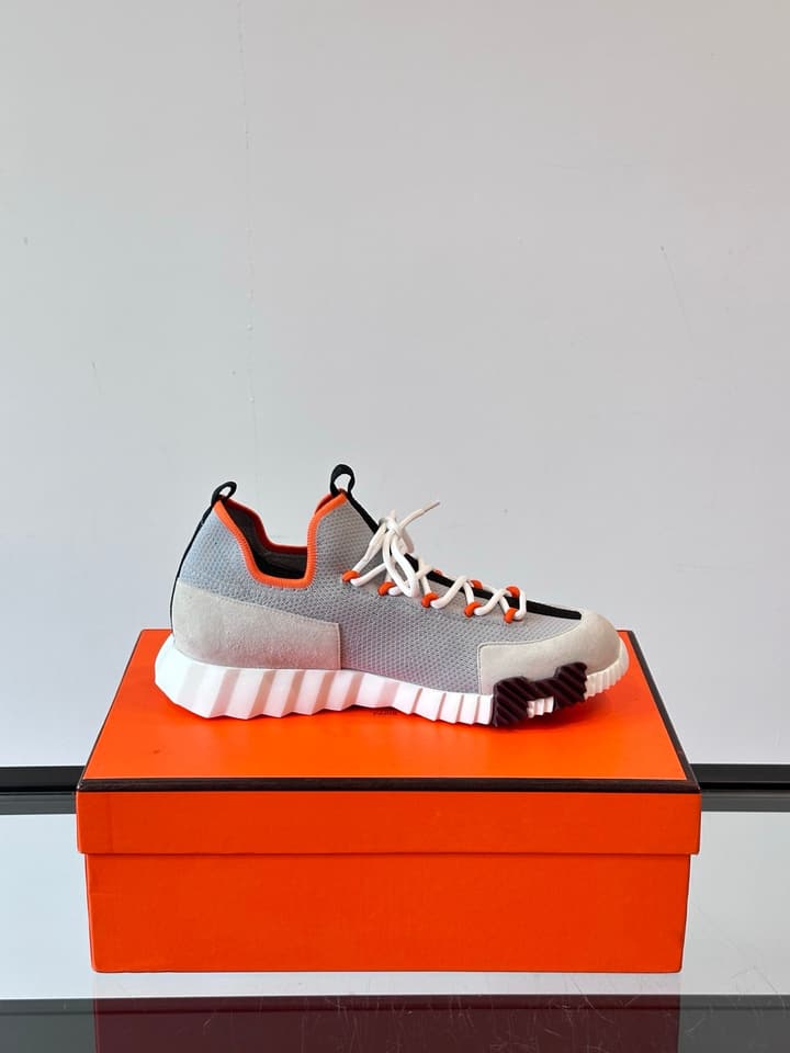 Hermès Men's Casual Sport Sneakers in All Black Knit