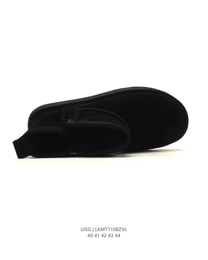 UGG Men's High-Top Snow Boots in Black