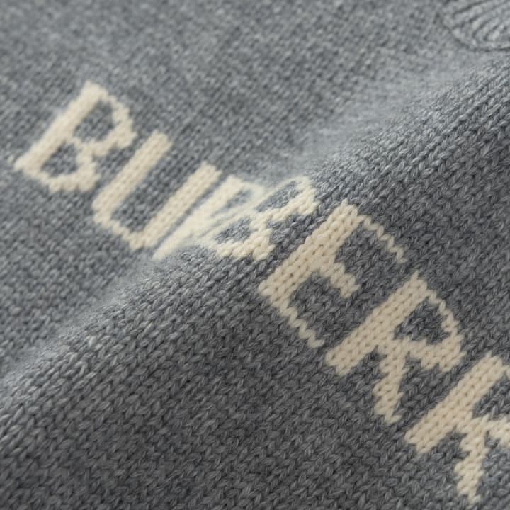 Burberry Equestrian Knight Logo Cashmere Blend Knit Sweater – 25SS in Black