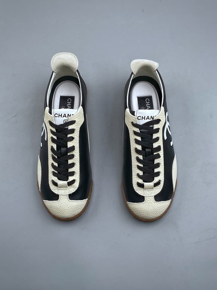 Chanel Panda German Training Sneakers – 2026 Spring/Summer Collection – 26P in Tan And White